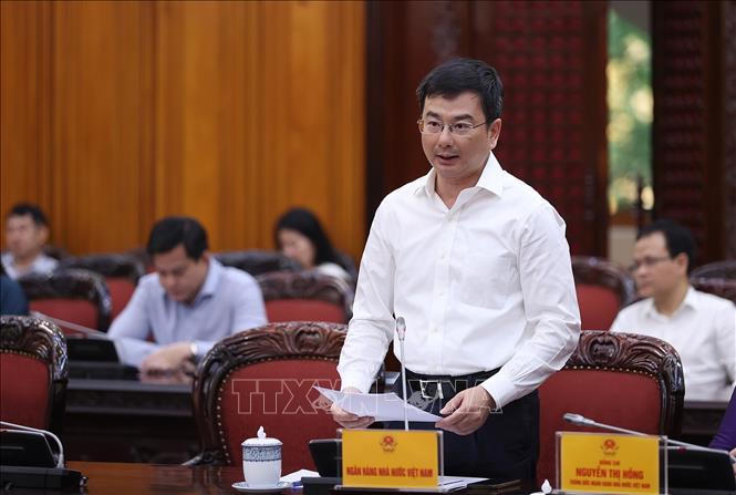 Thường trực Chính phủ họp bàn tiếp tục tháo gỡ khó khăn, thúc đẩy sản xuất, kinh doanh