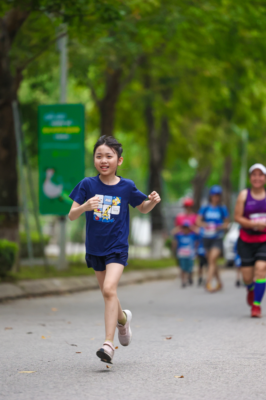 Thiên nhiên xanh hút mắt ở giải chạy Ecopark Marathon 2023
