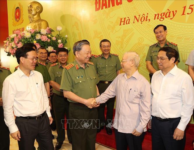 Lực lượng CAND phát huy vai trò 'gương mẫu, đi đầu' trong xây dựng, chỉnh đốn Đảng