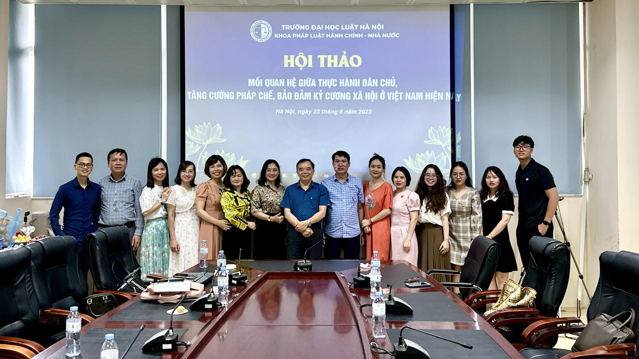 Chuyên gia bàn về nâng cao mối quan hệ giữa thực hành dân chủ, tăng cường pháp chế và bảo đảm kỷ cương xã hội 