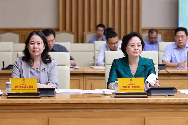 Thủ tướng chủ trì phiên họp lần thứ 6 nhiệm kỳ 2021-2026 của Hội đồng Thi đua-Khen thưởng Trung ương