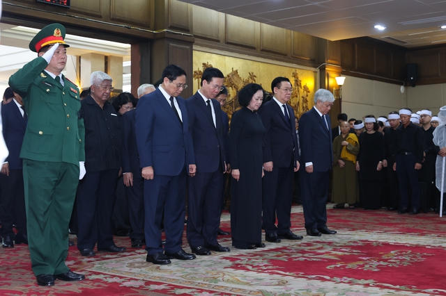 Hình ảnh lãnh đạo Đảng, Nhà nước viếng Phó Thủ tướng Lê Văn Thành