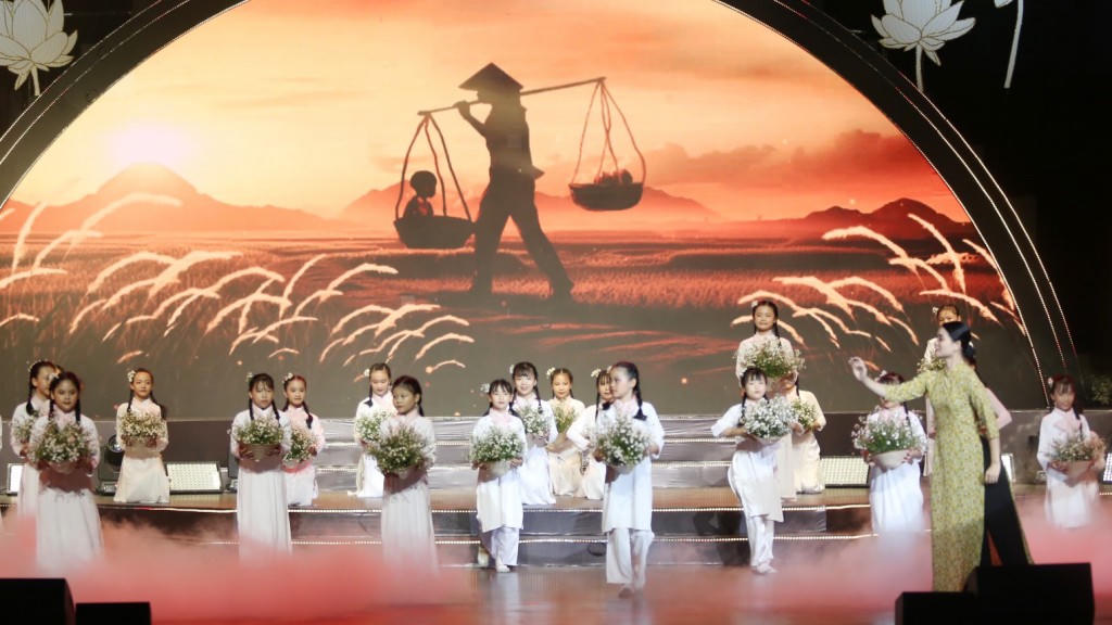 Lời cảm ơn của Ban Tổ chức chương trình 'Ơn nghĩa sinh thành' 2023