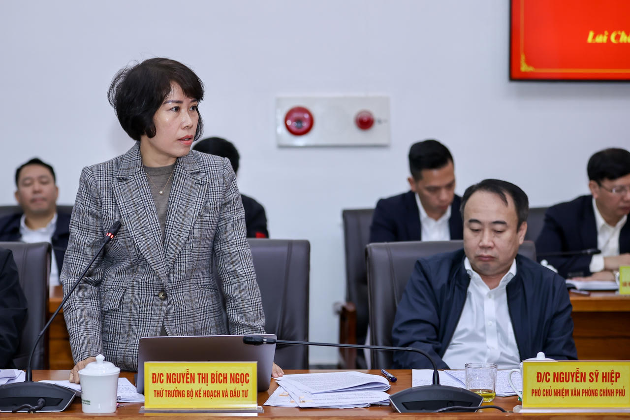 Thủ tướng: Làm bằng được các công trình hạ tầng lớn để kết nối Lai Châu với trong nước và quốc tế