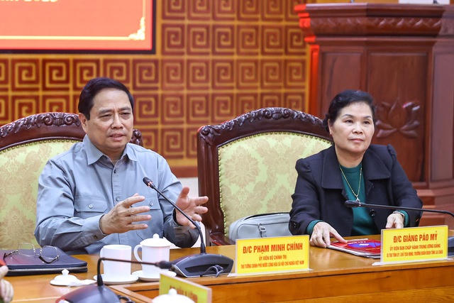 Thủ tướng: Làm bằng được các công trình hạ tầng lớn để kết nối Lai Châu với trong nước và quốc tế