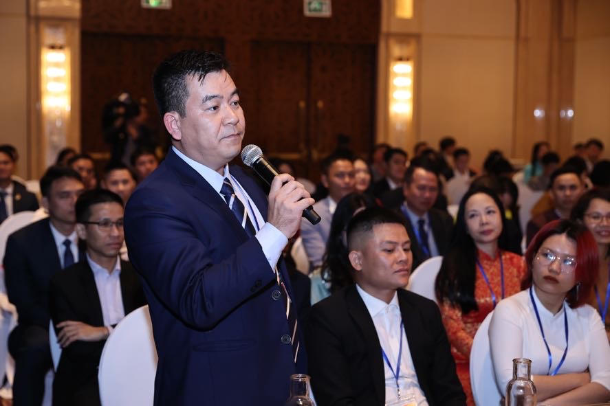 Thủ tướng Phạm Minh Chính: Mong cộng đồng kiều bào tại UAE ngày càng lớn mạnh