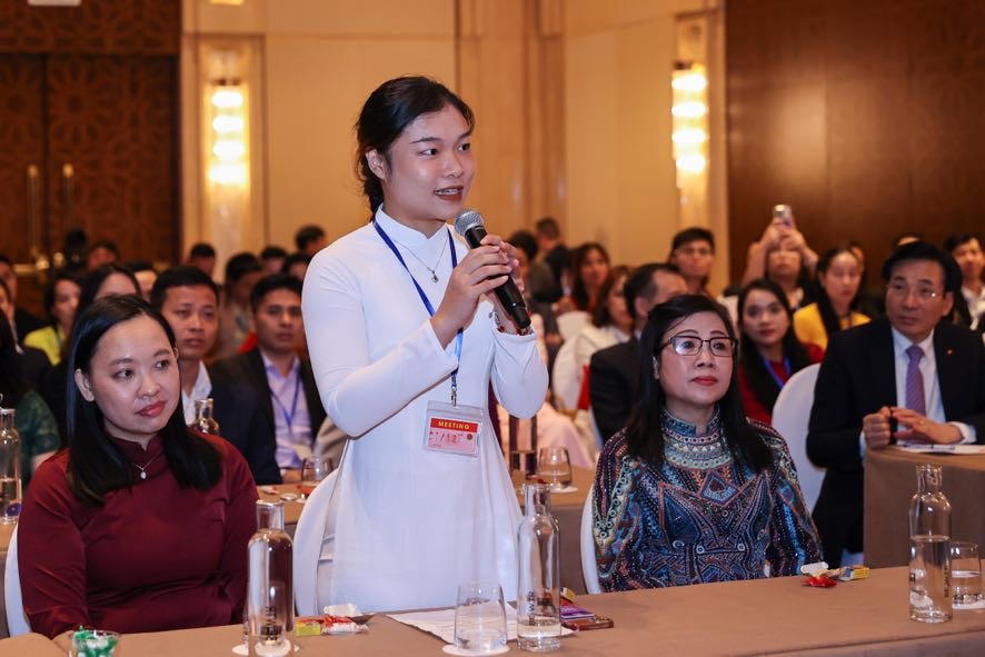 Thủ tướng Phạm Minh Chính: Mong cộng đồng kiều bào tại UAE ngày càng lớn mạnh