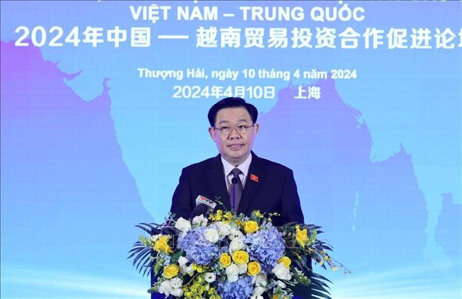 Chủ tịch Quốc hội dự Diễn đàn thúc đẩy hợp tác Việt Nam - Trung Quốc