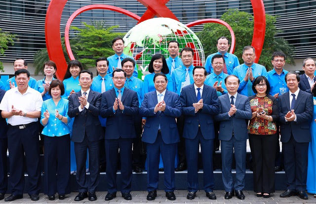 Thủ tướng: Phải có bước đột phá về nhà ở cho người lao động trong thời gian tới