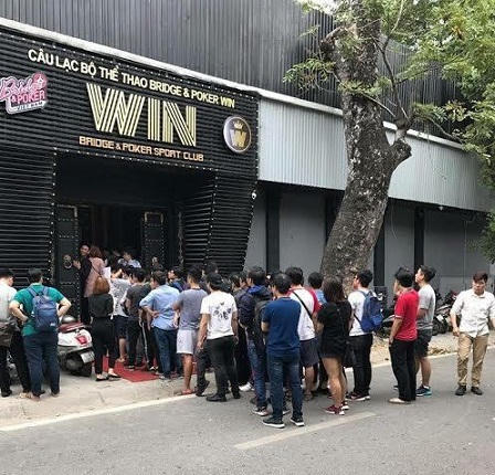 “Sòng bài” “khủng” hoạt động trá hình giữa lòng Hà Nội dưới “vỏ bọc” CLB thể thao Bridge & Poker?