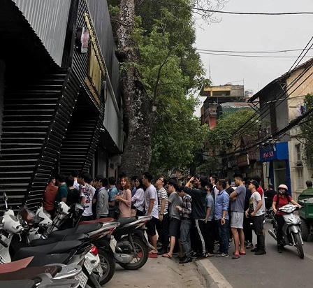 Sòng bài trá hình lớn nhất Hà Nội có “kim bài” của Bộ Nội vụ? 