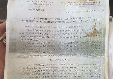 Bắc Ninh: Xã tham nhũng từ bãi rác cho đến trường học, trụ sở UBND xã xây dở làm chỗ chăn bò!