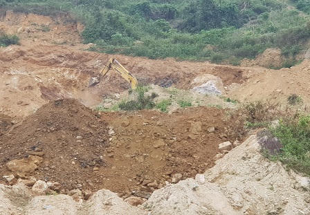 Thanh Sơn (Phú Thọ): “Bảo kê” cho khai thác trái phép khoáng sản quý hiếm, tiền “chảy” vào túi ai?