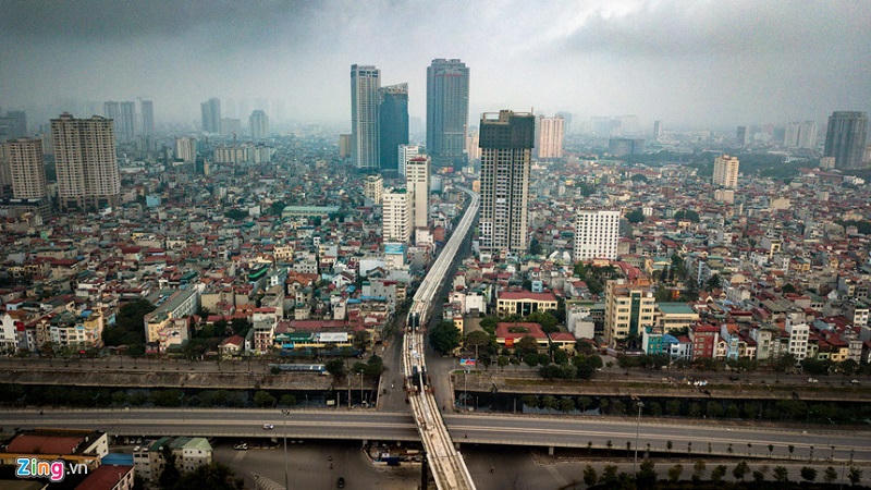 Đường phố Hà Nội vắng hoe sáng mồng 1 Tết