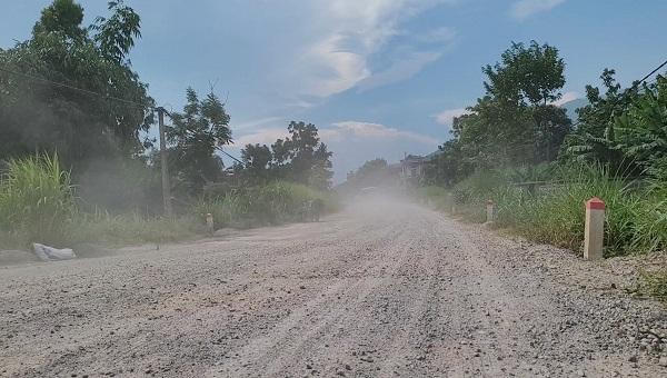 Vĩnh Phúc: Dân kêu khổ vì con đường đầu tư gần 90 tỷ đồng vừa làm xong đã hỏng