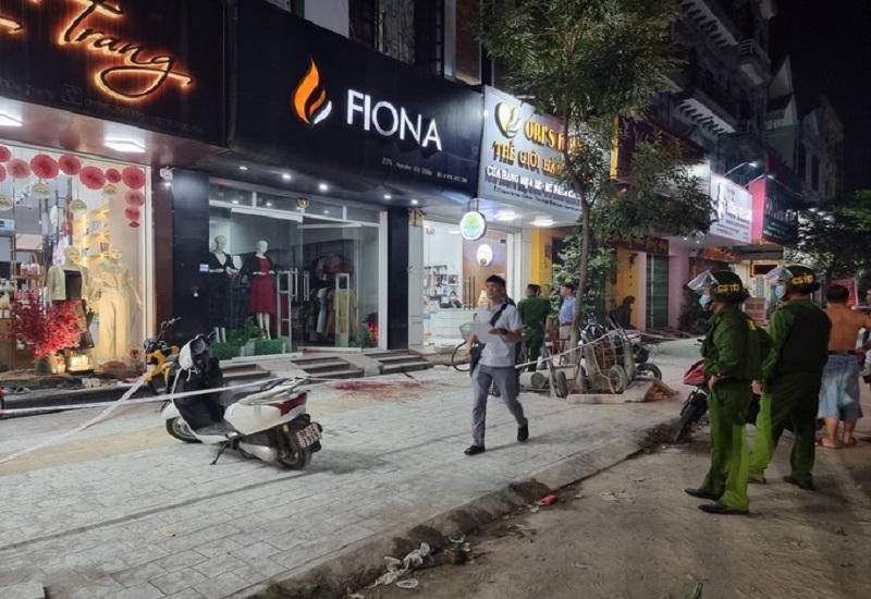 Ra tay sát hại bạn gái cũ cùng tình địch rồi đăng "thư tuyệt mệnh" lên Facebook