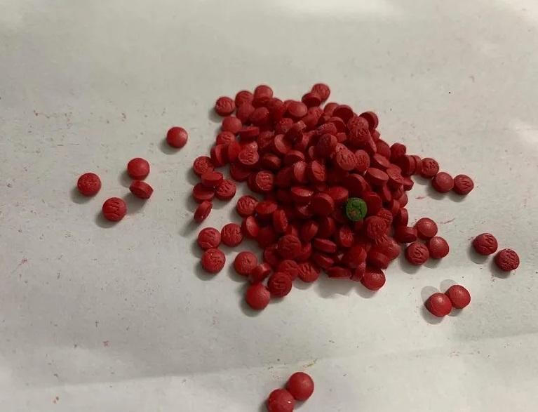 Bắt đối tượng tàng trữ hàng trăm viên ma tuý