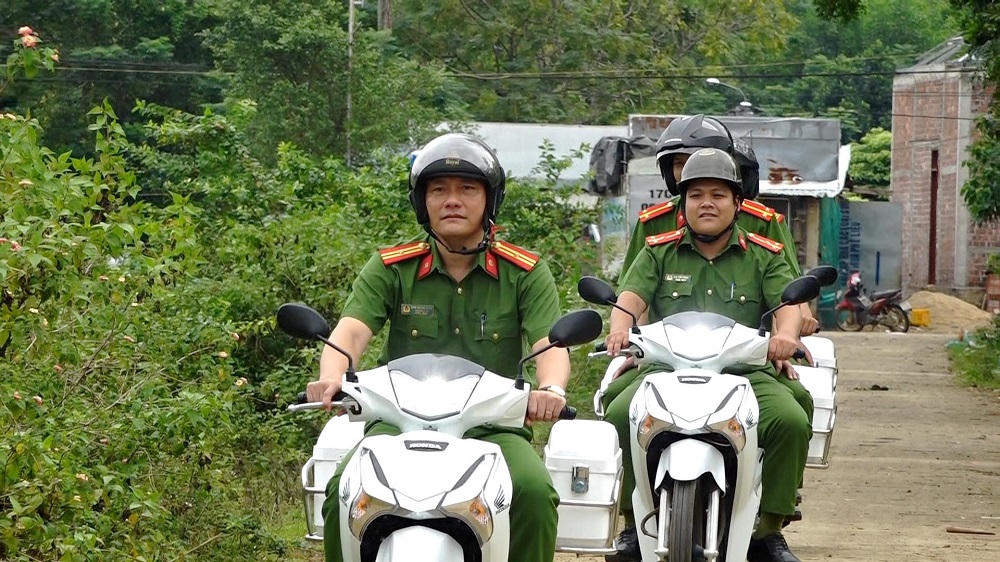 "Mắt thần" an ninh góp phần bảo vệ bình yên thôn xóm