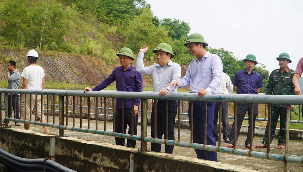Quảng Bình chủ động ứng phó với mưa lũ, bảo vệ tuyệt đối tính mạng tài sản của người dân