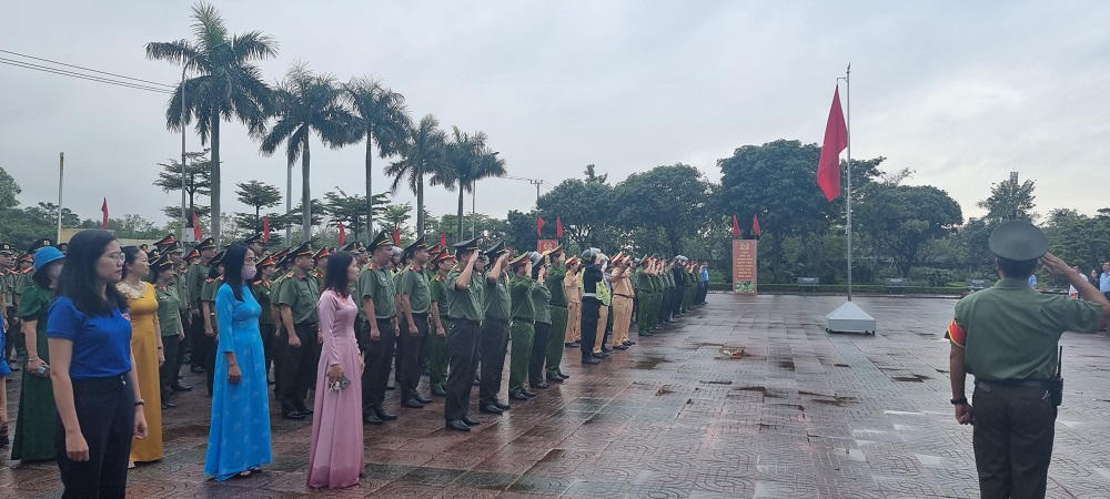 Công an Quảng Bình ra quân trấn áp tội phạm bảo đảm an ninh trật tự Tết Nguyên Đán 2023