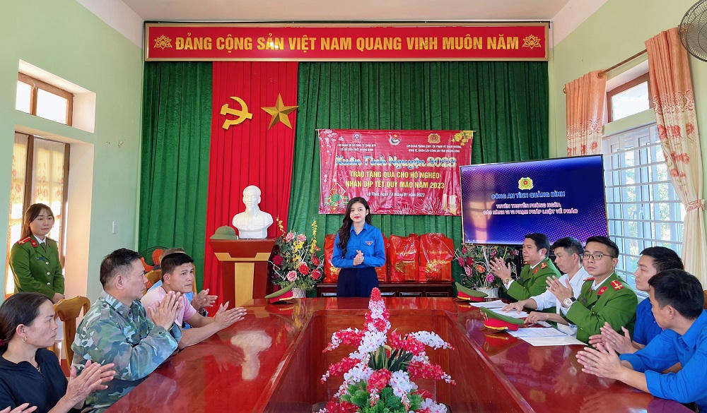 “Xuân tình nguyện” lan tỏa nghĩa cử đẹp của tuổi trẻ Công an Quảng Bình