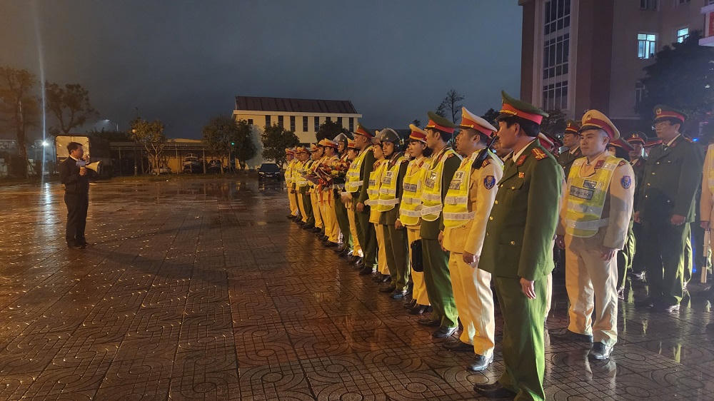 Công an Đồng Hới: Quyết tâm bảo đảm nhân dân vui Xuân đón Tết bình yên