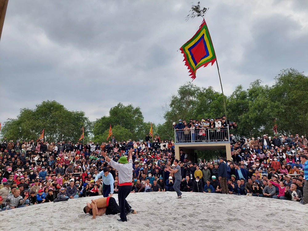 Lễ hội cướp cù nổi tiếng vùng bắc sông Gianh