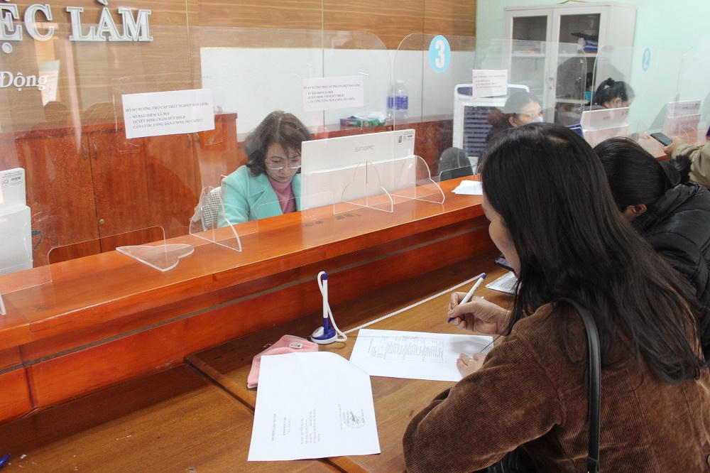 Sau tết, nhiều lao động Quảng Bình ở lại quê tìm việc làm mới