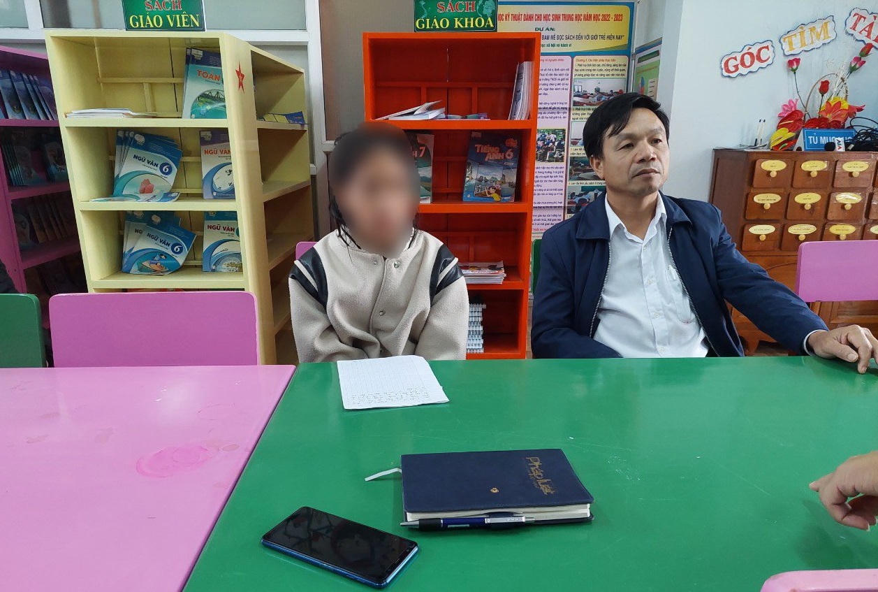 Hé lộ nguyên nhân clip nữ sinh ở Quảng Bình bị hành hung làm nhục phản cảm