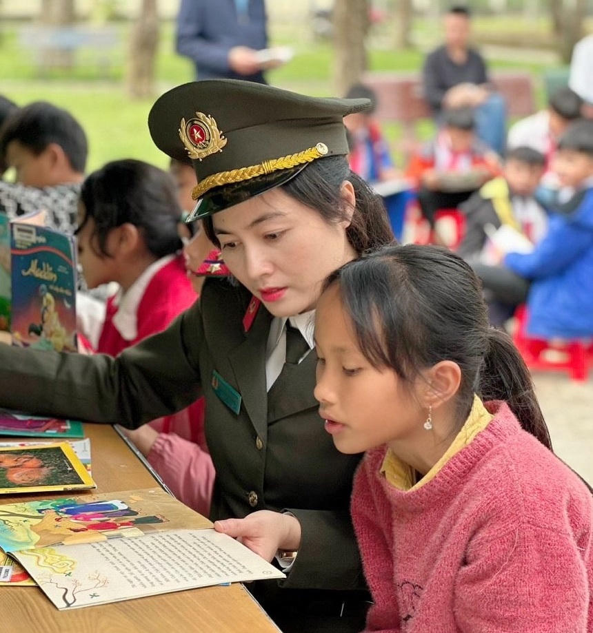 Mang văn hóa đọc đến vùng cao biên giới Quảng Bình