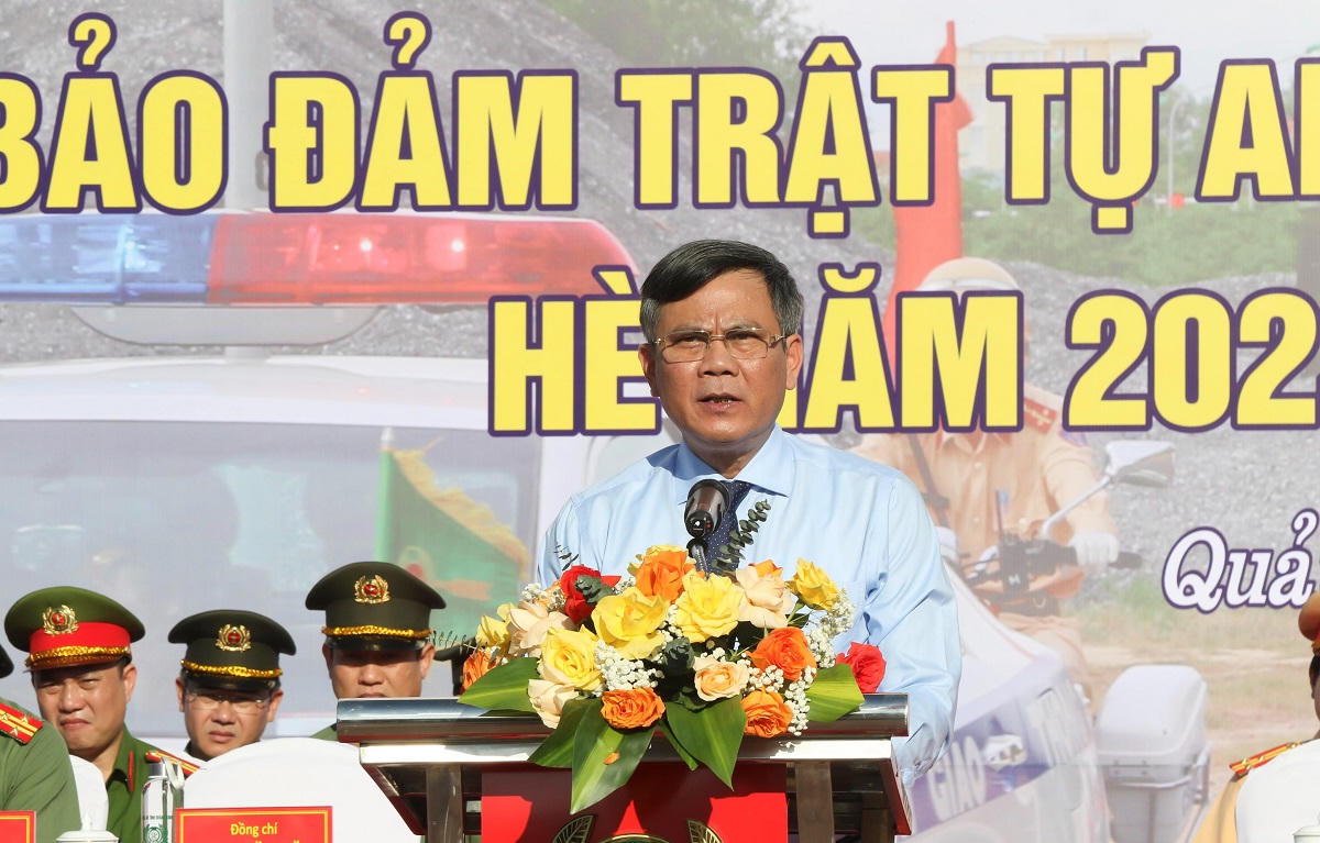 Quảng Bình ra quân triển khai cao điểm bảo đảm trật tự an toàn giao thông mùa hè 