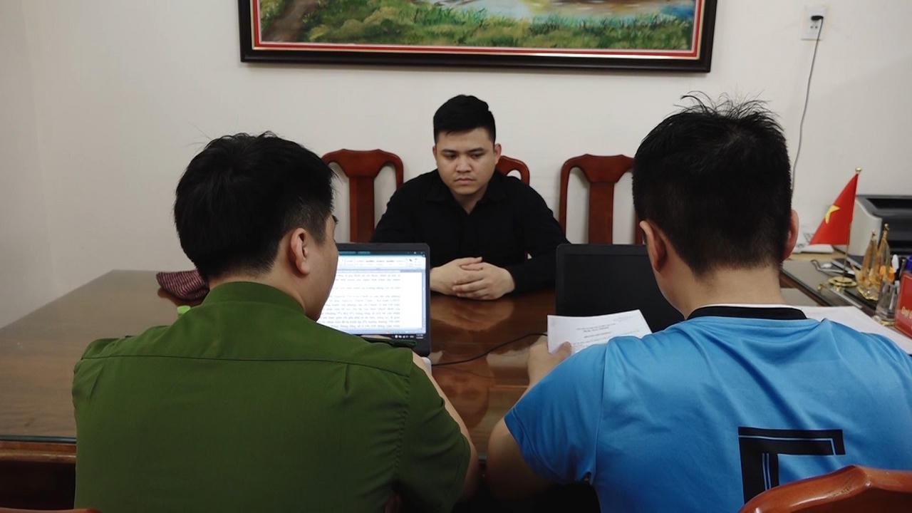 Khởi tố vụ án hai nhóm đối tượng rượt đuổi, đánh nhau gây náo loạn TX. Ba Đồn