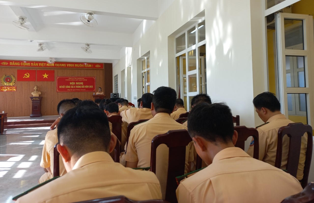 CSGT Quảng Bình phát hiện gần 8.000 trường hợp vi phạm, phạt hơn 25 tỉ đồng