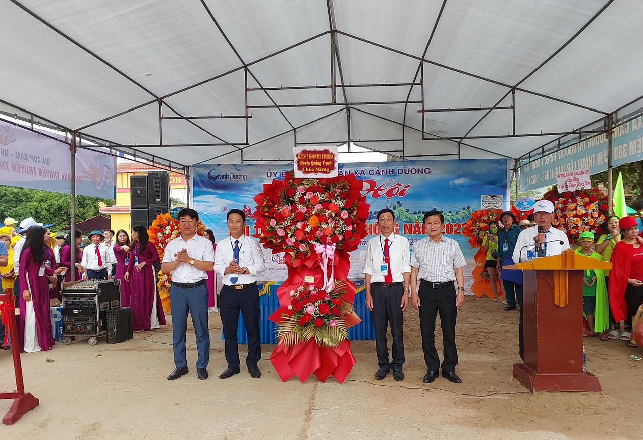 Về Quảng Bình xem các lễ hội đua thuyền mừng ngày Quốc khánh 2/9