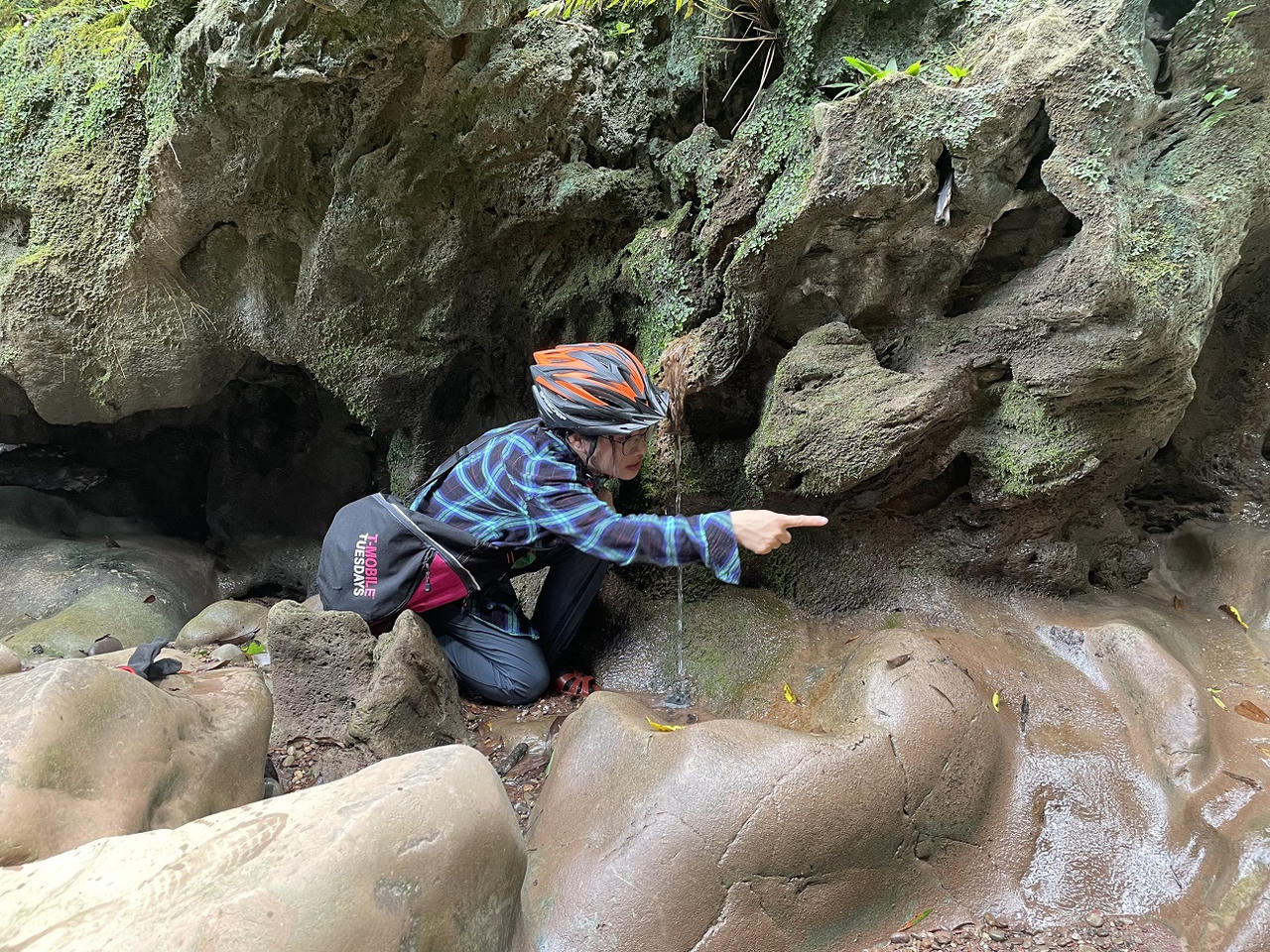 Thêm hang động mới còn nguyên sơ giữa đại ngàn Trường Sơn Quảng Bình