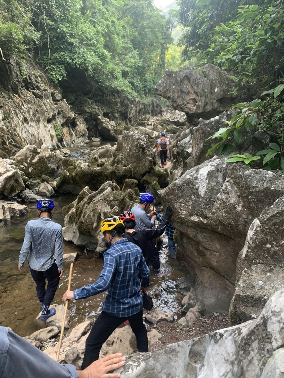 Thêm hang động mới còn nguyên sơ giữa đại ngàn Trường Sơn Quảng Bình