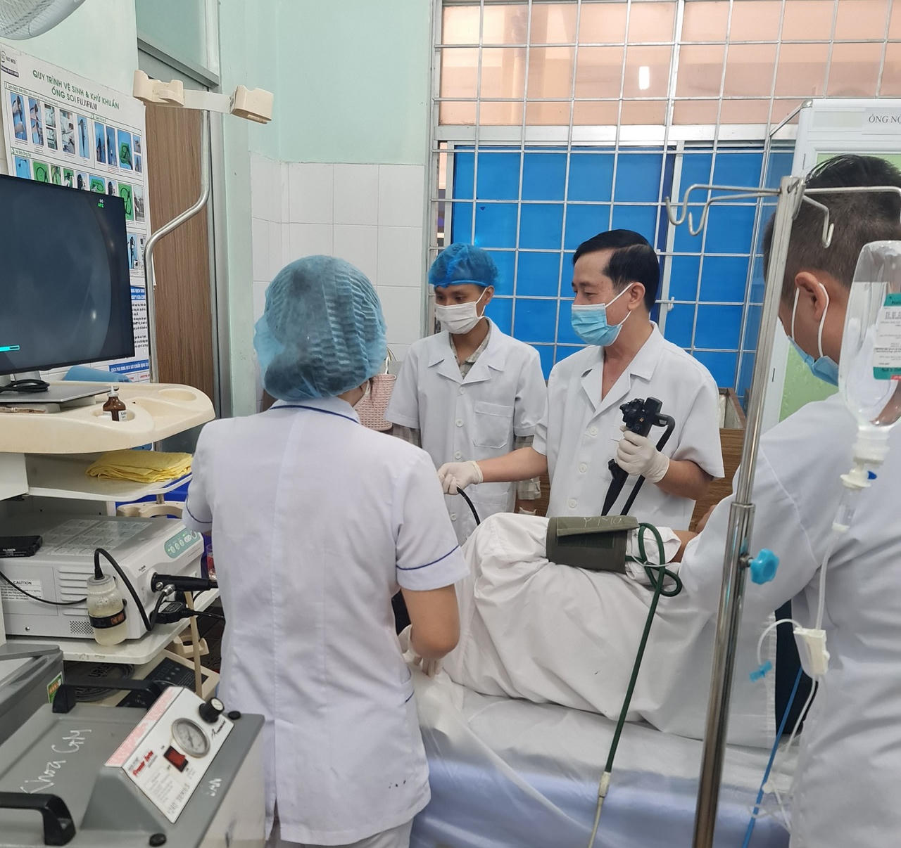 Hội thảo khoa học về nội soi tiêu hóa can thiệp điều trị tại Quảng Bình