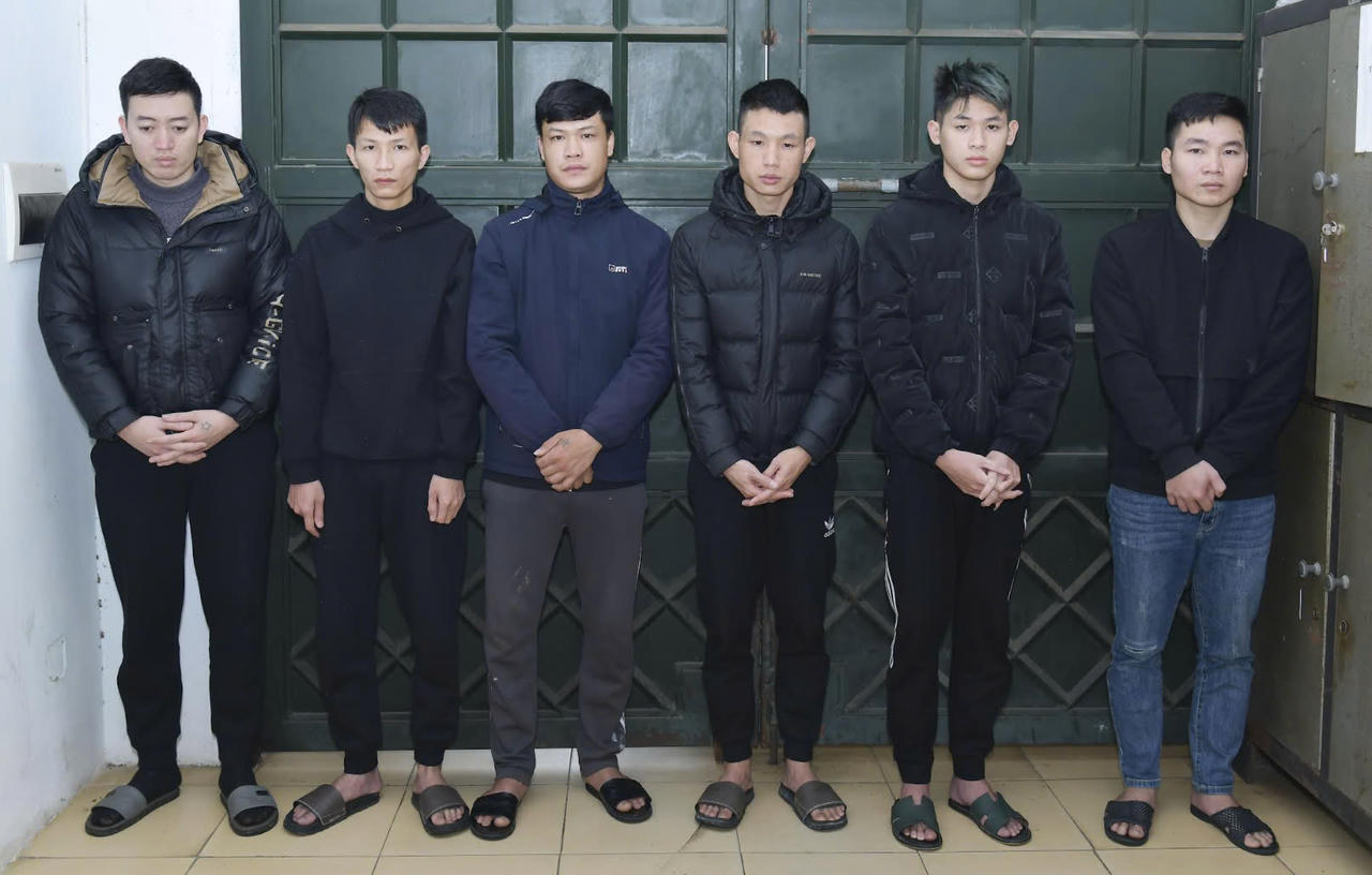 Nhóm đối tượng lừa bán iphone đời cao giá rẻ để chiếm đoạt gần 8 tỷ đồng