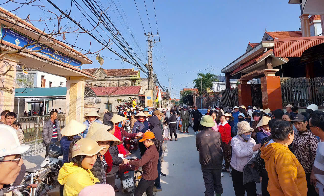 Hơn 150 học sinh từ chối đi học: Chính quyền cam kết xây mới điểm trường lẻ Tân Mỹ