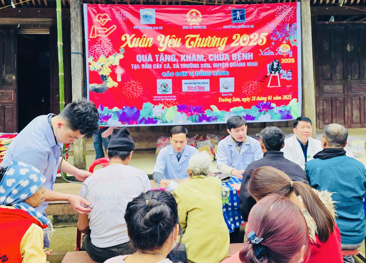 Có một gia đình truyền thống ngành Y ở Quảng Bình