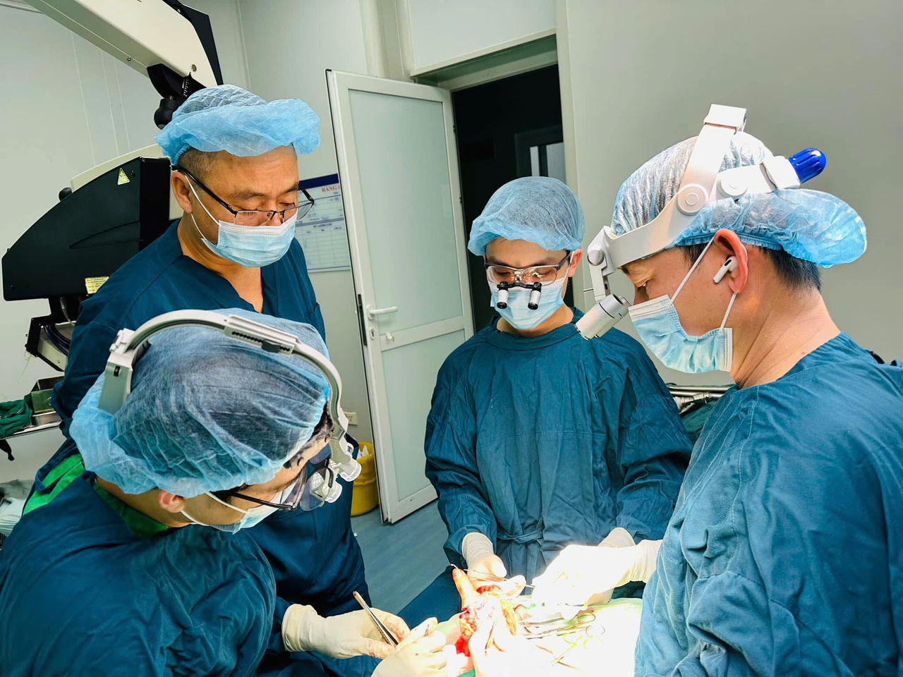 Có một gia đình truyền thống ngành Y ở Quảng Bình