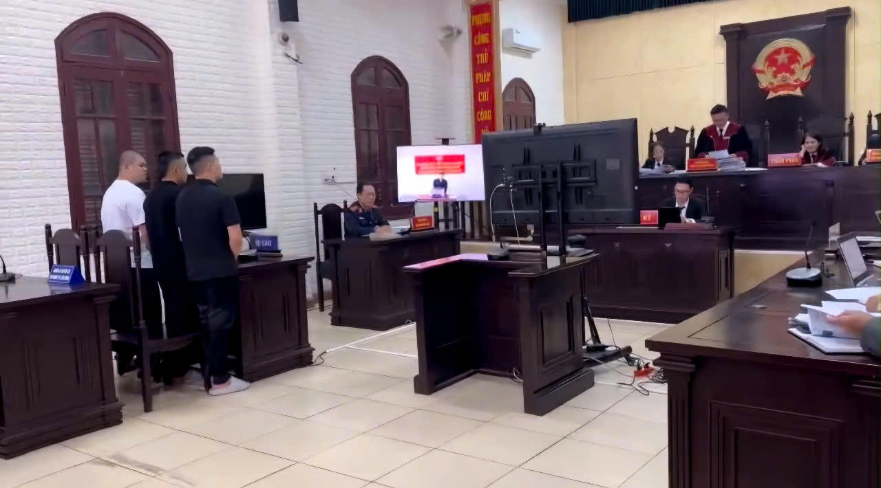 Bốn án tử dành cho nhóm thanh niên mua bán, vận chuyển hơn 9 kg ma túy