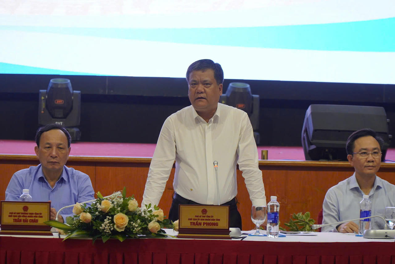 Bàn giải pháp đưa Quảng Bình trở thành nền kinh tế năng động ở miền Trung