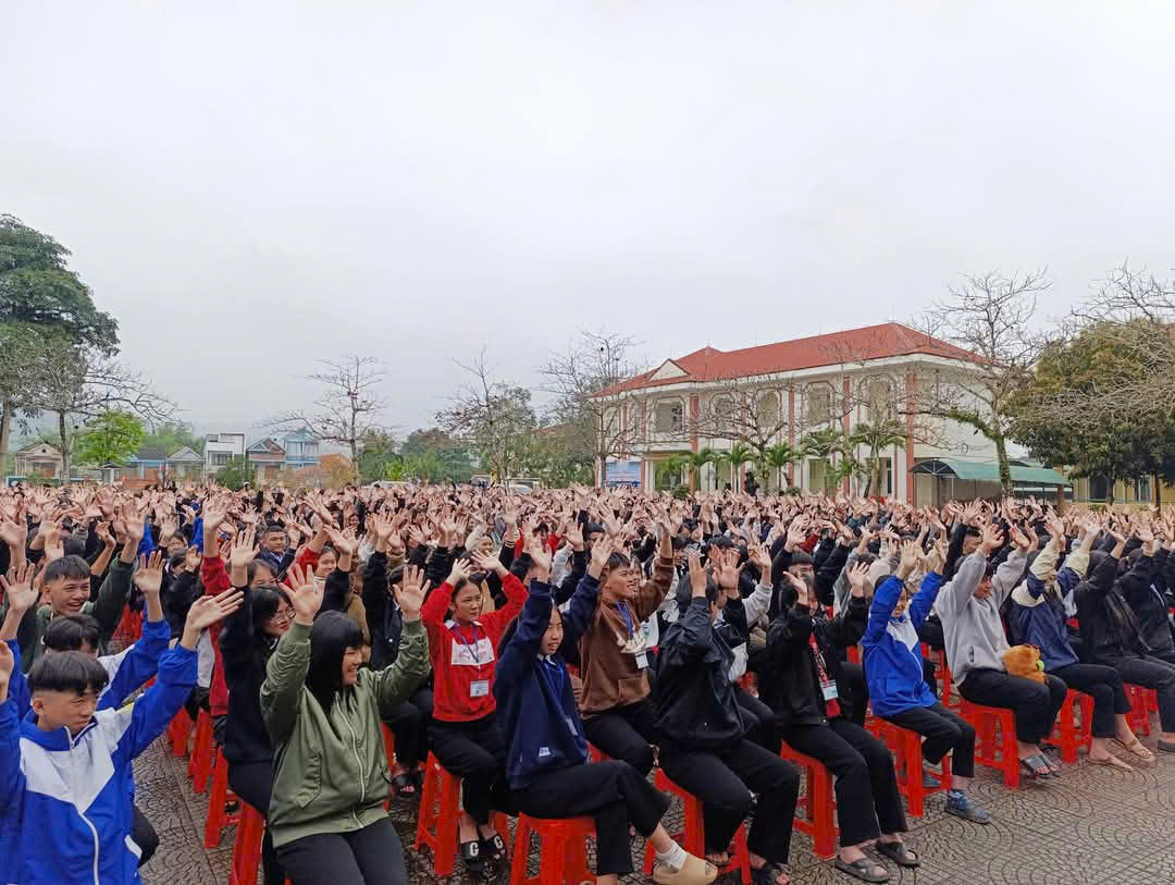 Trường THPT Tuyên Hóa không ngừng đổi mới, nâng cao chất lượng giáo dục