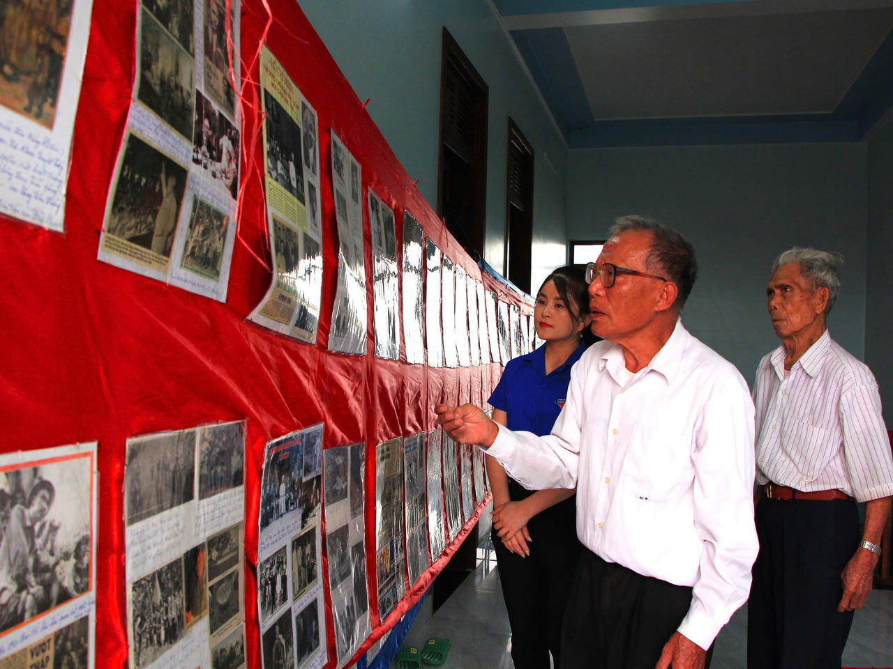 Có một ‘Bảo tàng thu nhỏ’ về Bác Hồ ở ngôi làng ven sông Gianh