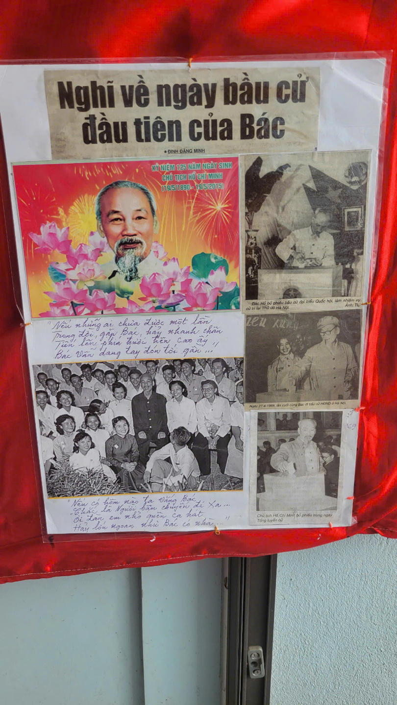 Có một ‘Bảo tàng thu nhỏ’ về Bác Hồ ở ngôi làng ven sông Gianh