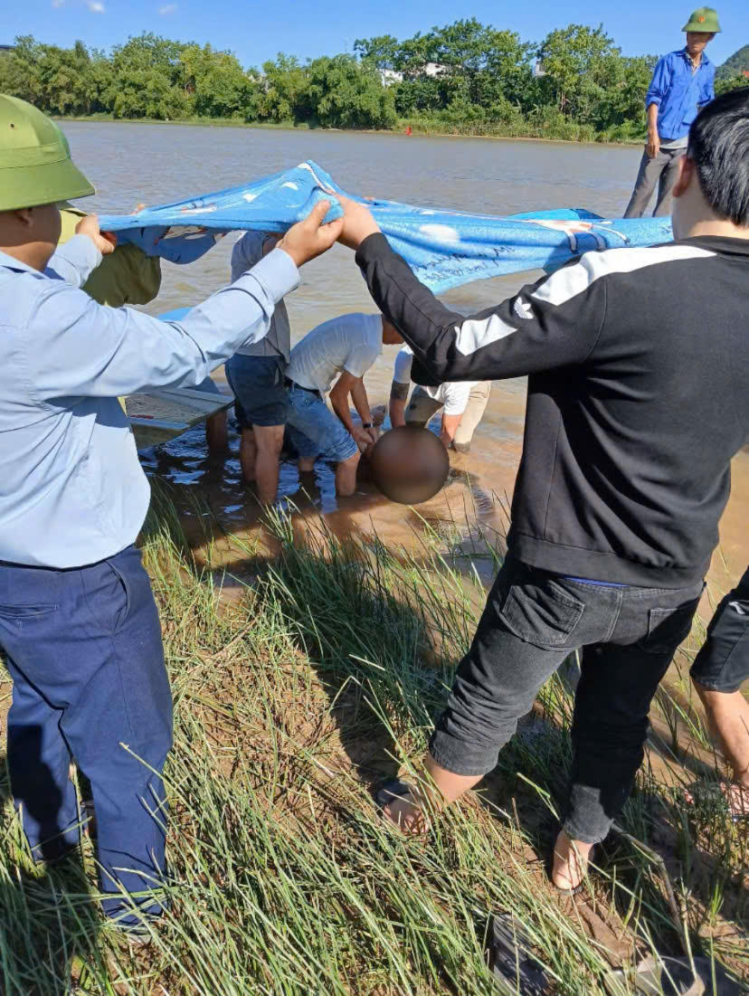 Tìm thấy nạn nhân nhảy cầu Xuân Sơn