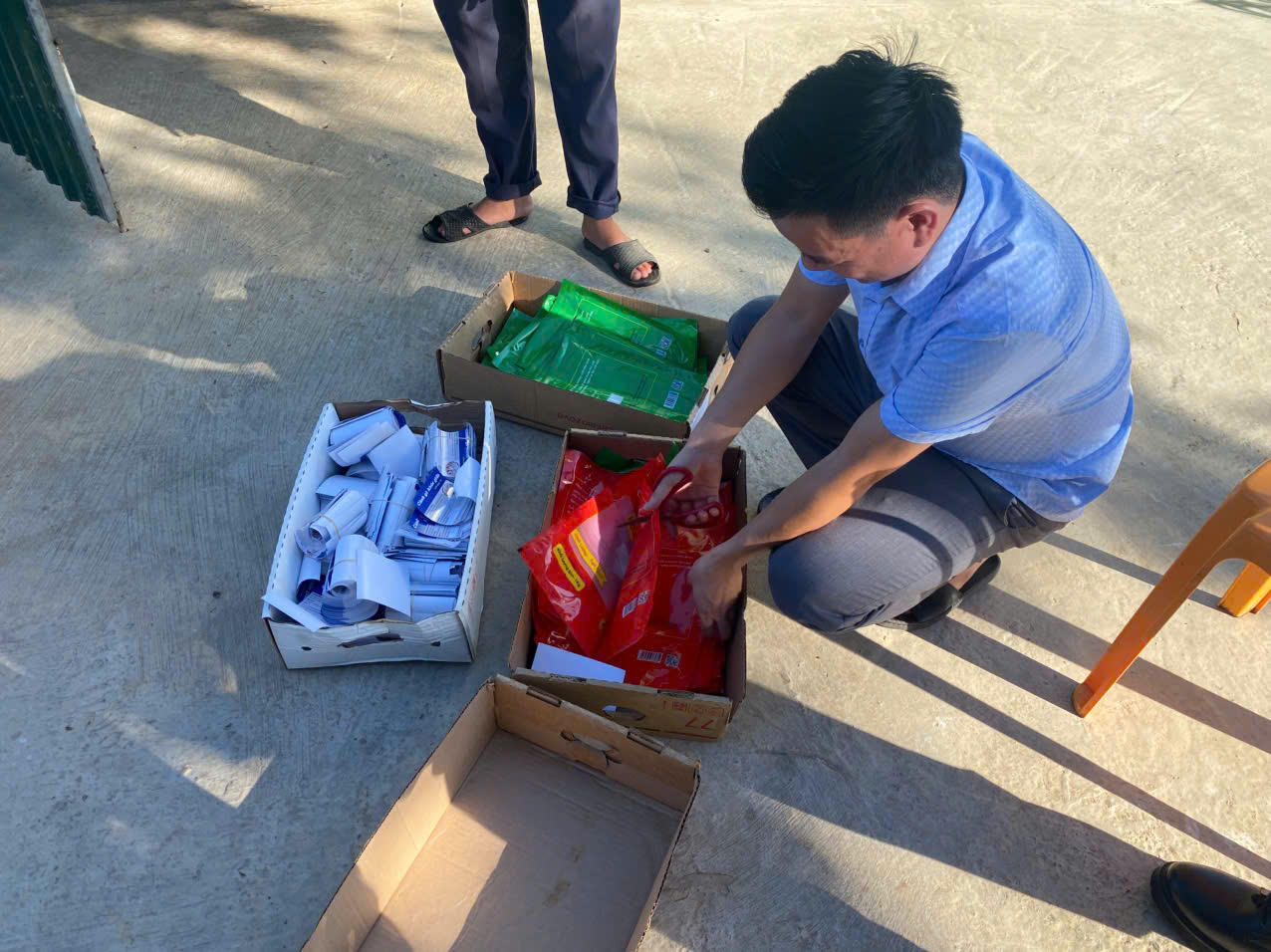 Vì sao hàng trăm kiot tại các chợ ở Quảng Bình đóng cửa?