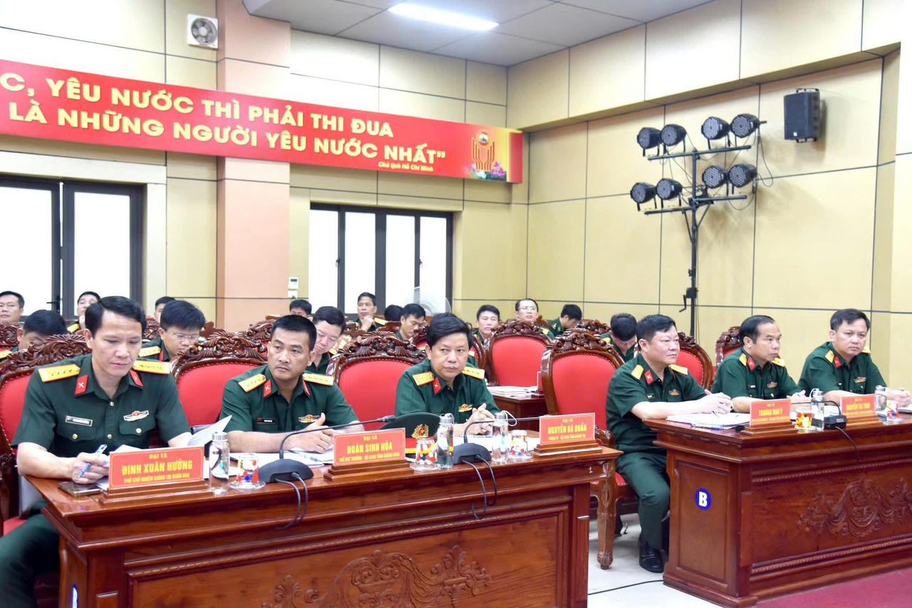 Tạo sự đồng thuận, thống nhất cao khi thực hiện sáp nhập Bộ CHQS tỉnh Quảng Bình và Quảng Trị