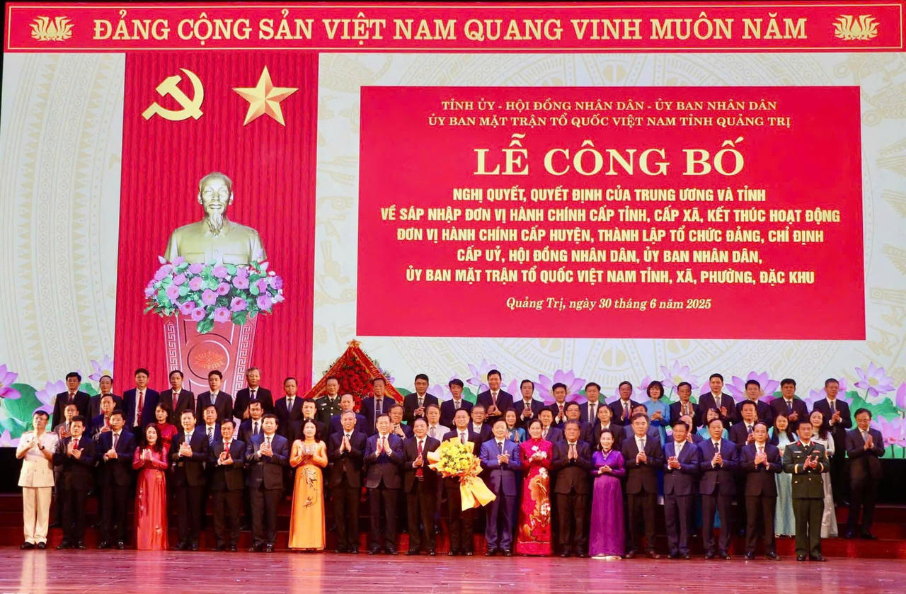 Quảng Bình và Quảng Trị chính thức sáp nhập thành tỉnh Quảng Trị mới